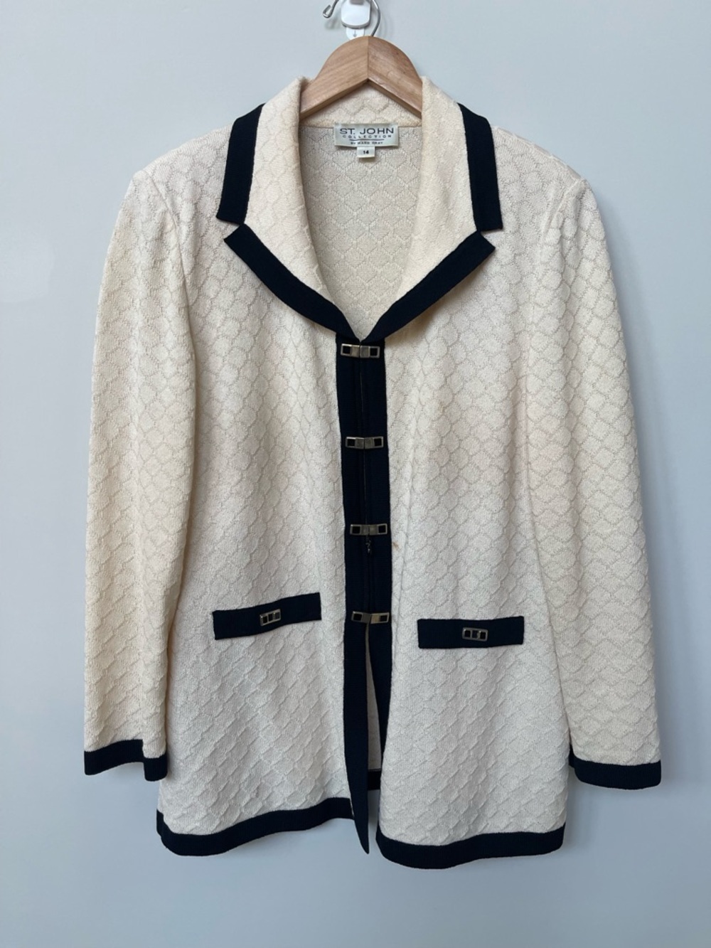 ST. JOHN by Marie Gray | Vintage Knit Blazer Jacket Contrast Trim Shoulder Pads